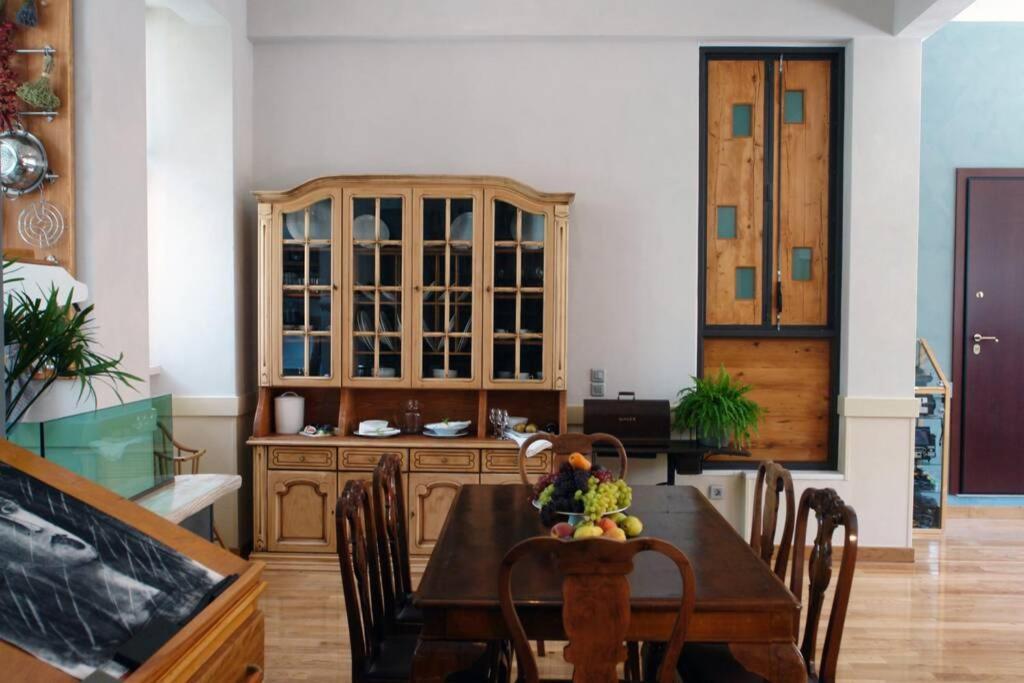 Unique - Spacious Studio With Rooftop / Thissio Athene Buitenkant foto
